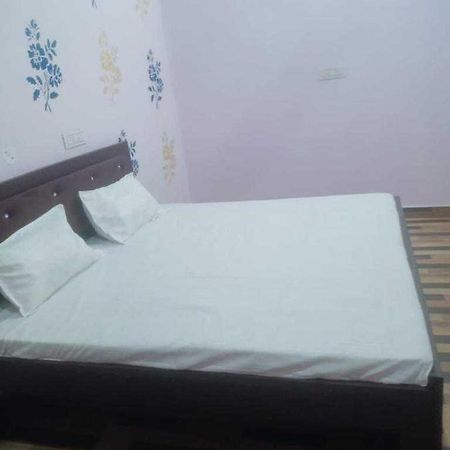 Hotel O The Village Hotel Panchli Екстер'єр фото